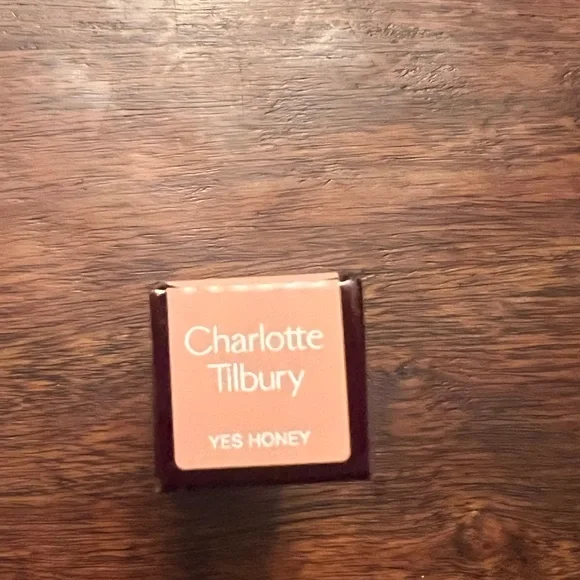 Charlotte Tilbury Yes Honey Lipstick - Warm Nude - Picture 3 of 3